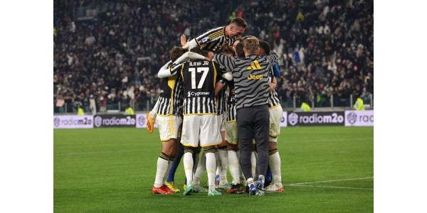 Juventus steigt in der Serie A auf den zweiten Platz auf